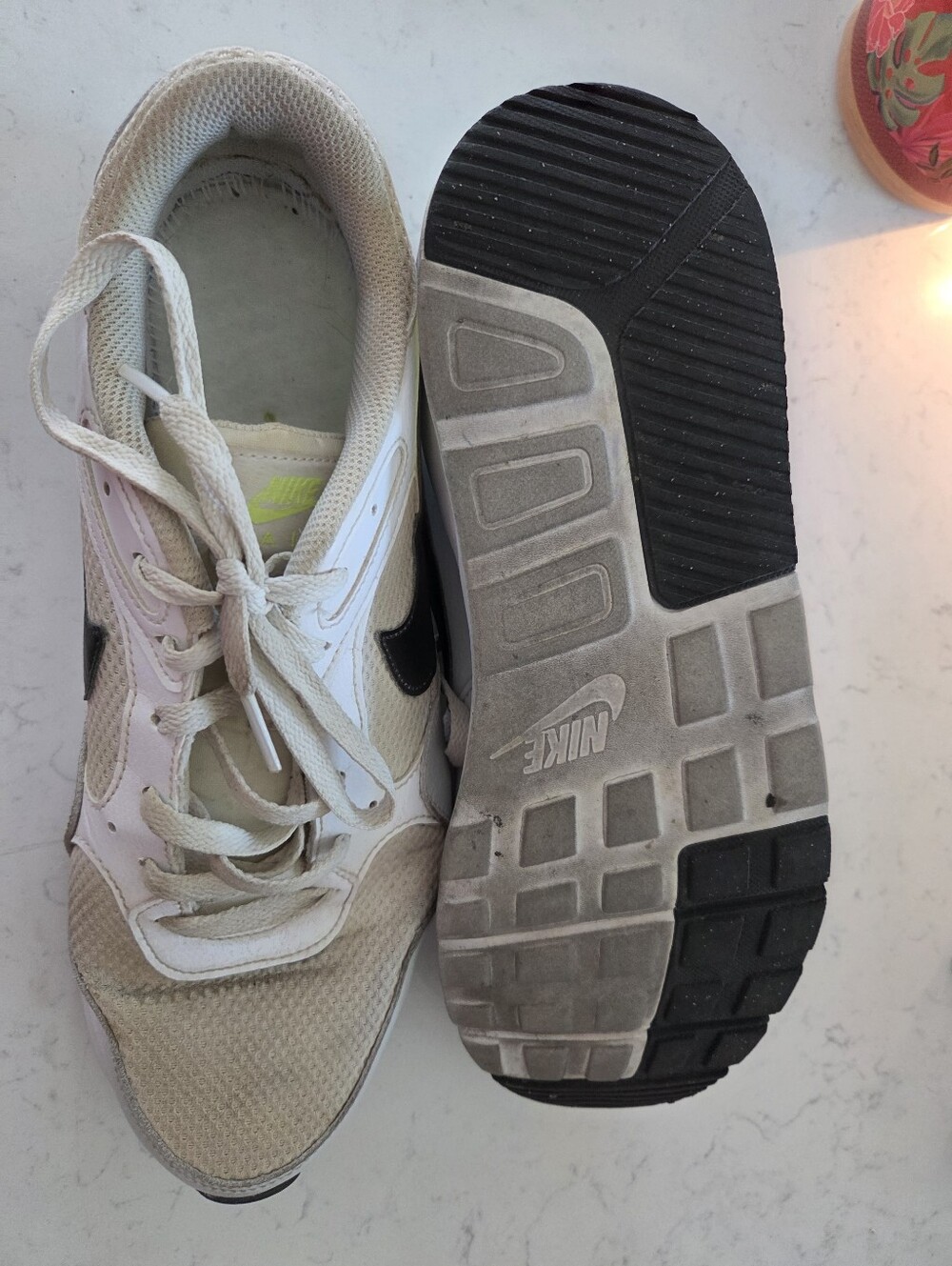 [Missing Insoles] Nike Air White(dirty) Grey Black And Green
